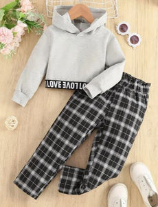 Girl's Trendy 2 pc Love Print Hoodie & Plaid Pattern Pants