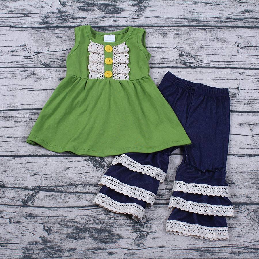 GREEN CROCHET ICING CAPRI SET